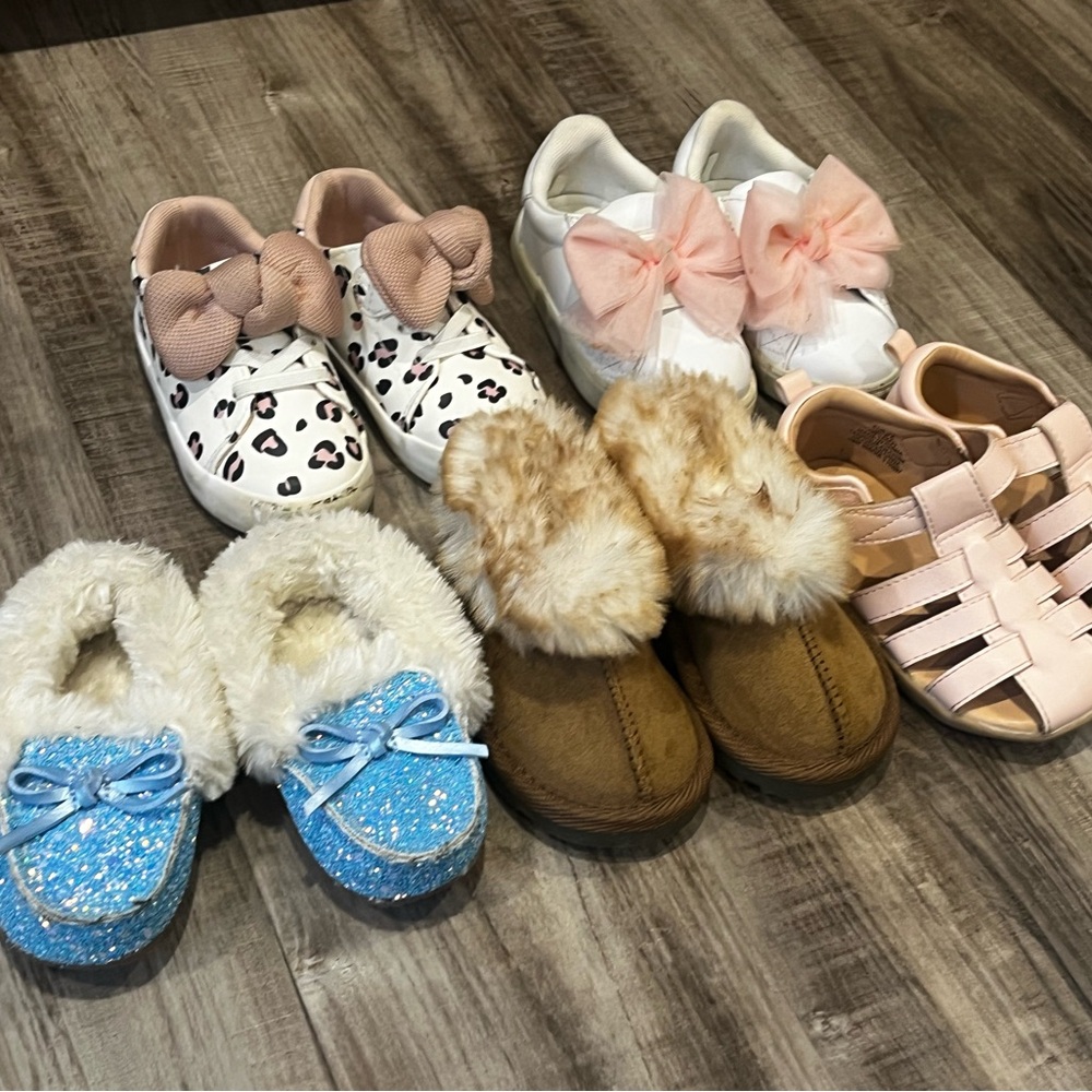 5 pair of pre-loved toddler shoes